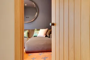 The Beeches - Two Bedroom Cottage With Hot Tub - Image 3