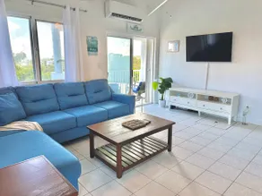 Green Cay - Walk to the Beach - King Bed - AC - Image 4