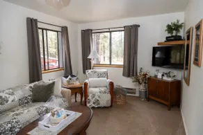 Cottage minutes from Downtown Durango - Image 3