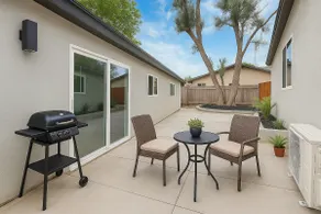 Modern Stay in the Heart of El Cajon - Image 2