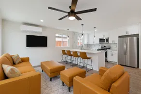 Modern Stay in the Heart of El Cajon - Image 3
