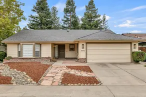 Spacious 4BR Retreat in Heart of Elk Grove - Image 5