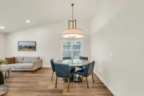 Spacious 4BR Retreat in Heart of Elk Grove - Image 4