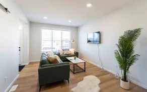 *Fantastic Stay*Near WEM/Next to RiverCree/Sleep6 - Image 3