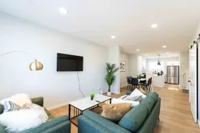 *Fantastic Stay*Near WEM/Next to RiverCree/Sleep6 - Image 4