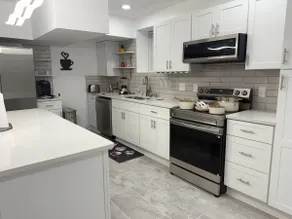 Modern Private Basement Close to Atlanta - Image 4