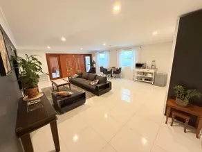 2 bed Inner-City Retreat in Kangaroo Point - Image 4
