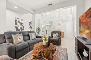 Elegant & Quiet 4BR Home/7 Beds/2.5BA/Near 71 Fwy - Image 2