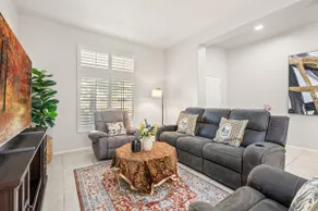 Elegant & Quiet 4BR Home/7 Beds/2.5BA/Near 71 Fwy - Image 5