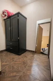 Private King Studio with Kitchen and Bathroom - Image 3
