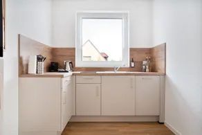 Premium One-Bedroom Apartment | home2share - Image 3