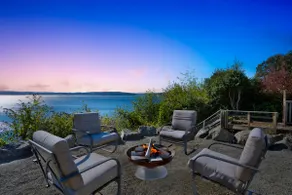 The Shoreside Serenity Retreat at Indianola Beach - Image 2