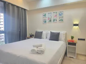 Modern 1 BHK | Pool + Gym | Near BKC - Image 2