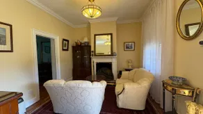 Historic charm meets modern amenities in CBD Yass - Image 3