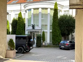Pilies23 Old Town Luxury Apartment - Image 2