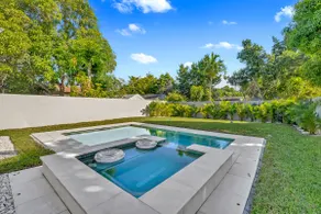 3BDR House with Private Pool Near Coral Gables - Image 2