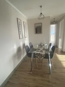 Centrally-located, Fully Equipped Apartment with Parking - Image 2