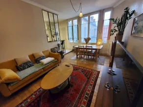 3 rooms in a beautiful passage of Auxerre - Image 3