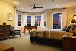 2600ft Luxury Paradise: Hot Tub & Maunakea Views - Image 3