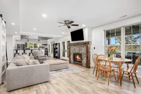 Lakefront | Sleeps 16 | 2 Kitchens | Play Room - Image 5