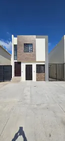 Private sector house 8 min Airport we invoice - Image 4