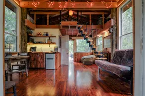 Guest Cabina | Hot Tub | Tropical Pool Oasis - Image 2