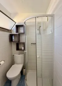 Private balcony apartment, walk to the beach - Image 5