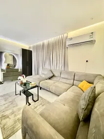 Elegant Studio, Master Bedroom with Self Check-in B - Image 5