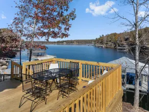 Happy Happy Lakehouse- Quiet Cove, Game Room, Dock - Image 5
