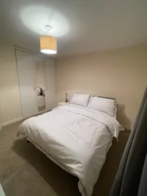 Modern 2-Bedroom Ground-Floor Flat - Image 3