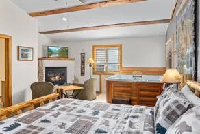 Romantic Cabin #3*Fireplace*Hot Tub-Couples Only - Image 2