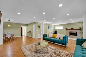 Single Floor Home | Private Yard & Garage| 5 Beds - Image 3