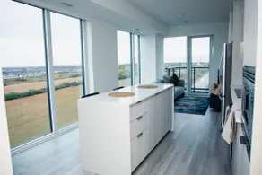Brand New Stylish 2BR Condo in Oakville - Image 4
