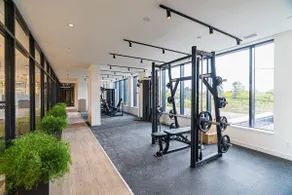 Brand New Stylish 2BR Condo in Oakville - Image 3
