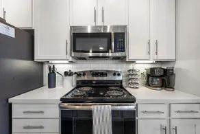 Upscale Comfort | Near Downtown + Airport - Image 4