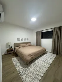 Warm & Welcoming 2BR Retreat in Glendale - Image 5