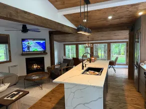 Chalet on the River - Image 4