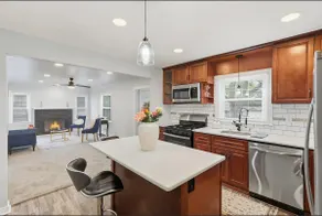 Modern 3BR w/Deck · Minutes from I-65. Fenced Yard - Image 3