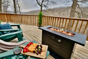 Mountain Chalet for 8 -Near hiking & Buffalo River - Image 2