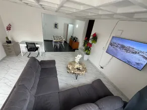 Spacious 4-bedroom house for 8 people, Wi-Fi + Perinorte area - Image 2