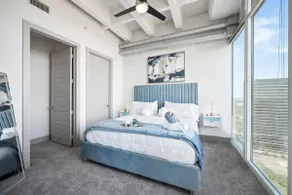 New Luxury Penthouse Krimson Towers Kingbed - Image 2