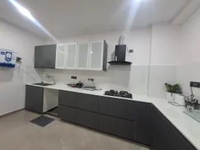 Cultura by Jay: Luxury 2bhk Penthouse near Novotel - Image 4
