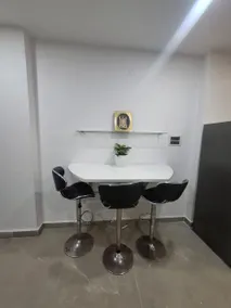 Cultura by Jay: Luxury 2bhk Penthouse near Novotel - Image 5