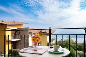 Italian Vacation Homes Unit2B Iseo Lake - Image 2