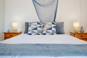 Bright and cosy · 2 Pools · Beach 3 minutes away - Image 2