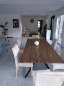 Beautiful renovated house with 4 bedrooms and 1 dormitory - Image 4