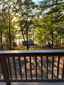 Cliff’s Edge Cottage Lakeview - Tranquil Escape - Image 3