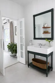 Rivers End GH | Outdoor Shower • Workspace • Patio - Image 2