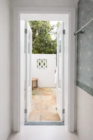 Rivers End GH | Outdoor Shower • Workspace • Patio - Image 4
