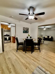 Entire Cozy Apartment Fully Renovated Modern Style - Image 2